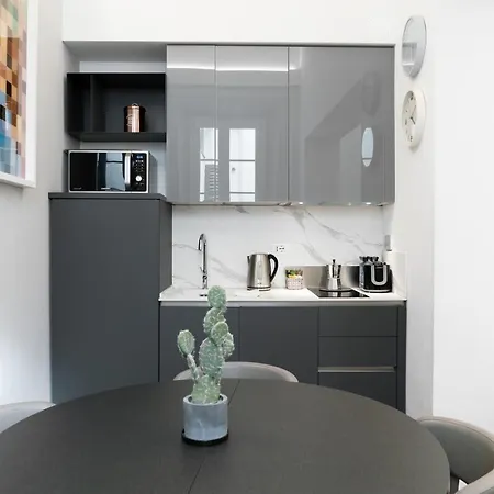 Luxury - San Pancrazio, Apartment Florence